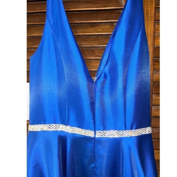 ED YOUNG Blue Formal Gown Prom Dress Size Small (4) + Garment Bag NWT - Picture 12 of 14